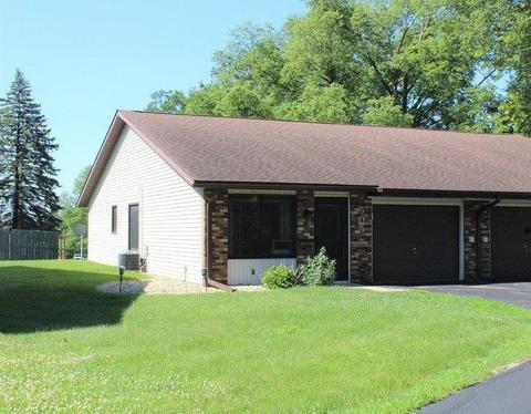 505 Jenkran St #1, Morrison, IL 61270 photo 1