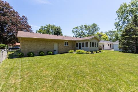 1303 N Walnut St, Normal, IL 61761 photo 4