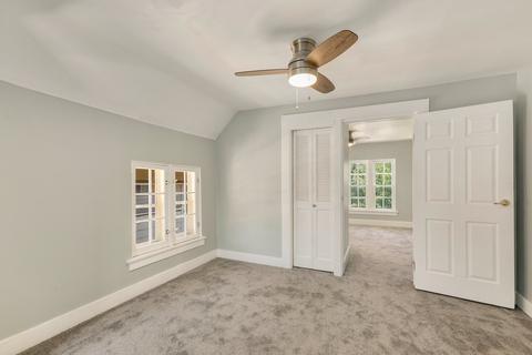 495 Laurel St, Elgin, IL 60120 photo 18