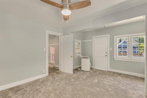 495 Laurel St, Elgin, IL 60120 photo 15