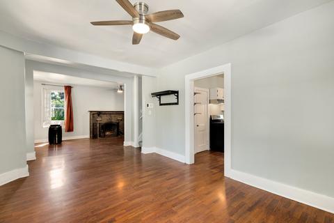495 Laurel St, Elgin, IL 60120 photo 10