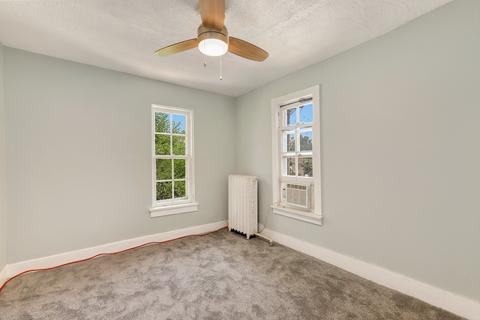 495 Laurel St, Elgin, IL 60120 photo 25