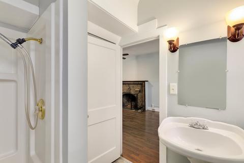 495 Laurel St, Elgin, IL 60120 photo 21