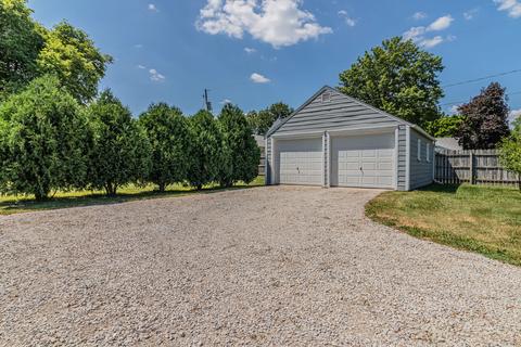 108 E Van Buren St, Philo, IL 61864 photo 7