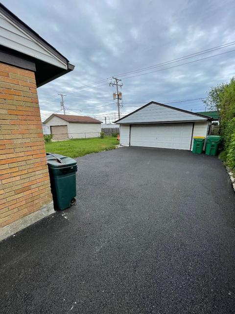 668 N Wayne Pl, Wheeling, IL 60090 photo 13