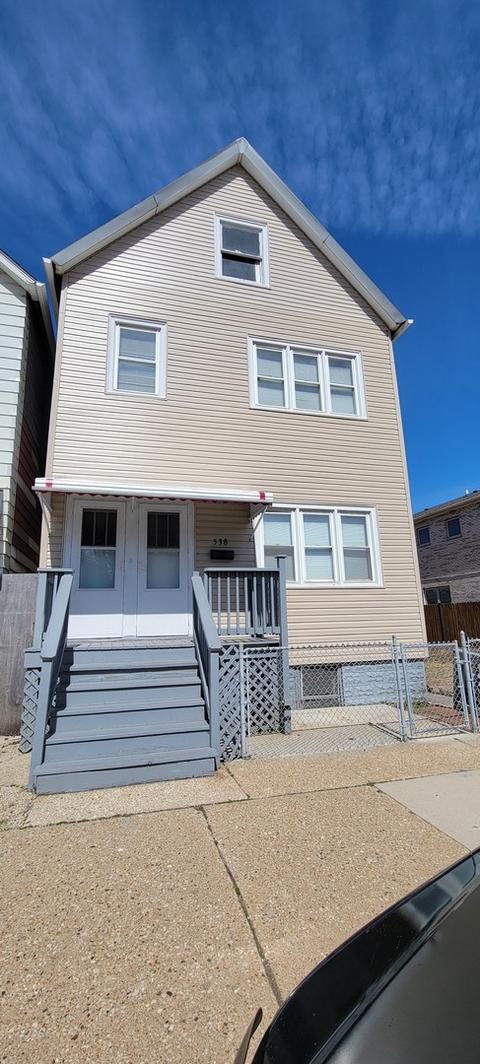 538 W Root St, Chicago, IL 60609 photo 1