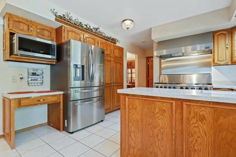 23030 Miller Rd, Steger, IL 60475 photo 8
