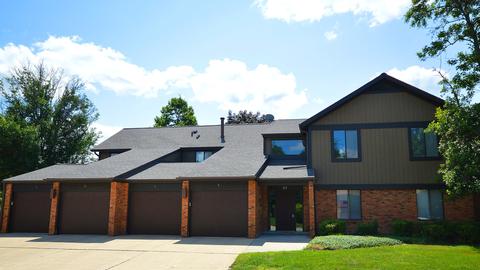 22 Creekside Cir #A, Elgin, IL 60123 photo 1