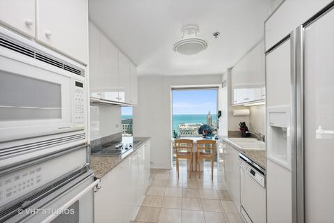 100 E Huron St #3603, Chicago, IL 60611 photo 8