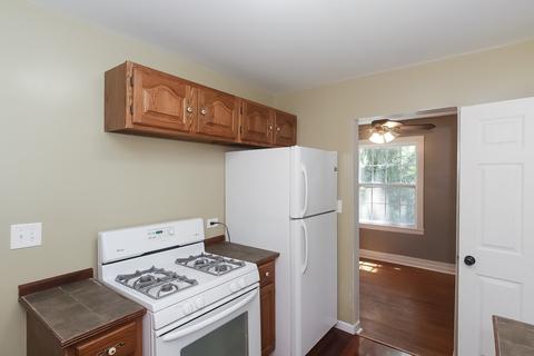 121 Brook St, Algonquin, IL 60102 photo 3