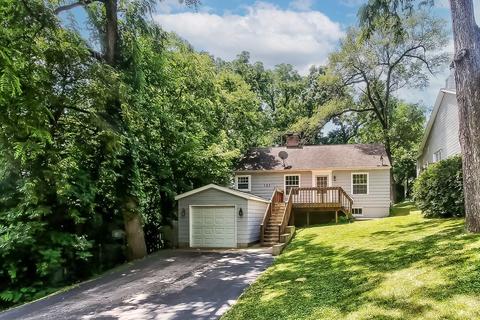 121 Brook St, Algonquin, IL 60102 photo 1