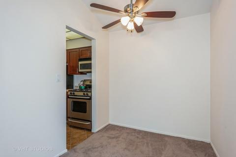 324 Grissom Ct, Hoffman Estates, IL 60169 photo 4