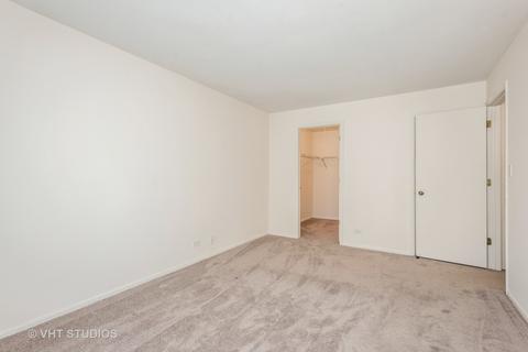 324 Grissom Ct, Hoffman Estates, IL 60169 photo 9