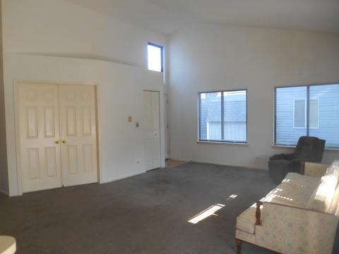 1017 Pheasant Run Ln, Aurora, IL 60504 photo 3