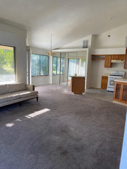 1017 Pheasant Run Ln, Aurora, IL 60504 photo 5