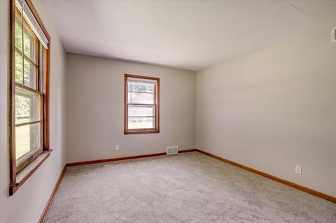 150 E River St, Rockton, IL 61072 photo 25