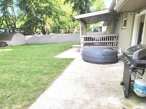 114 S Main St, Mclean, IL 61754 photo 48