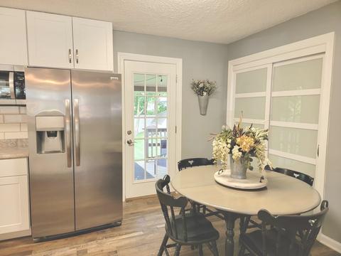 114 S Main St, Mclean, IL 61754 photo 20