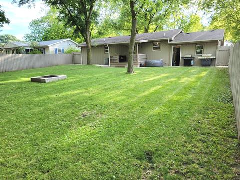 114 S Main St, Mclean, IL 61754 photo 9