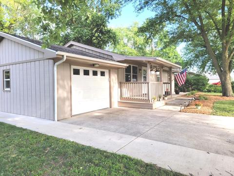 114 S Main St, Mclean, IL 61754 photo 6