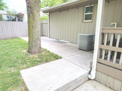 114 S Main St, Mclean, IL 61754 photo 50
