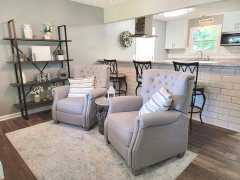 114 S Main St, Mclean, IL 61754 photo 13