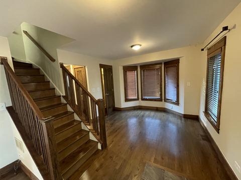 754 S Spring Rd, Elmhurst, IL 60126 photo 3