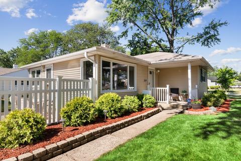 3609 Kingfisher Ln, Rolling Meadows, IL 60008 photo 3