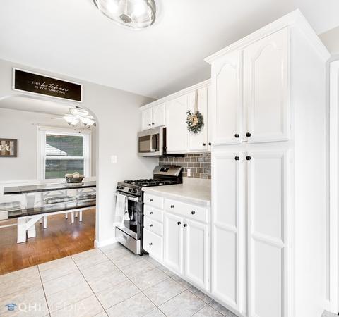 1321 Circle Dr NW, Kankakee, IL 60901 photo 10