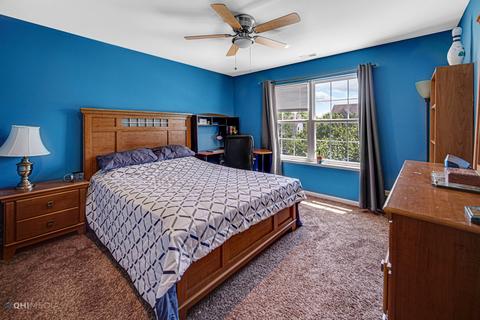 318 Monument Rd, Elgin, IL 60124 photo 21