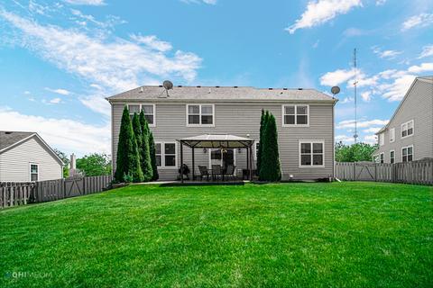 318 Monument Rd, Elgin, IL 60124 photo 3
