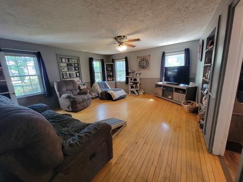 6663 E Flagg Rd, Ashton, IL 61006 photo 6