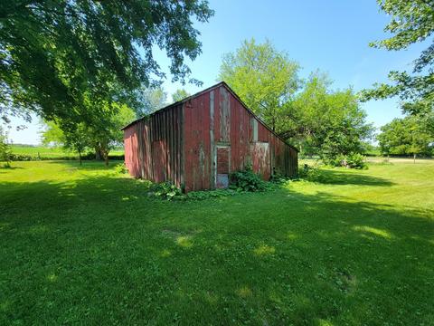 6663 E Flagg Rd, Ashton, IL 61006 photo 29