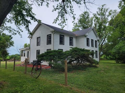 6663 E Flagg Rd, Ashton, IL 61006 photo 36