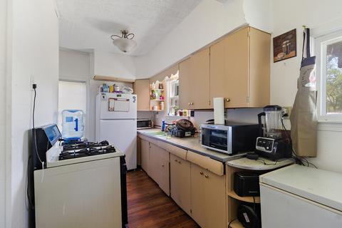 348 W Stone St, Kankakee, IL 60901 photo 5