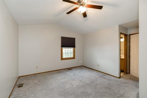 17 Reading Rd, Bloomington, IL 61701 photo 22