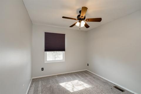 17 Reading Rd, Bloomington, IL 61701 photo 24