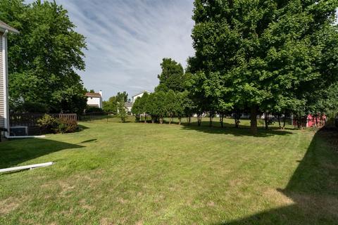 17 Reading Rd, Bloomington, IL 61701 photo 8