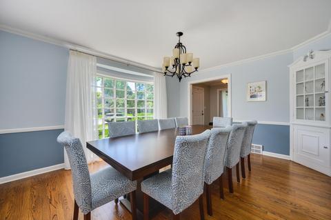 28 Briar Rd, Golf, IL 60029 photo 7