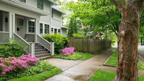 1502 Davis St, Evanston, IL 60201 photo 2