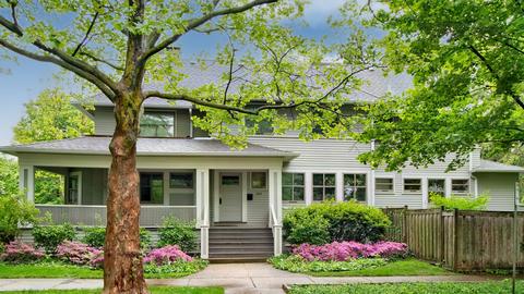 1502 Davis St, Evanston, IL 60201 photo 4