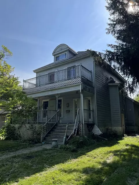 3116 Ezra Ave, Zion, IL 60099