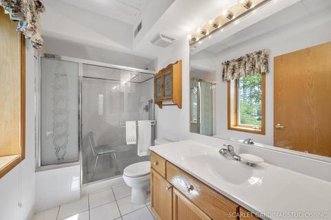 455 W Front St #409, Wheaton, IL 60187 photo 11