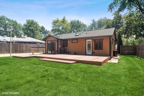 3004 Martin Dr, Rolling Meadows, IL 60008 photo 8