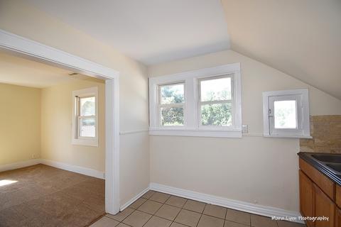 736 Superior St, Aurora, IL 60505 photo 12