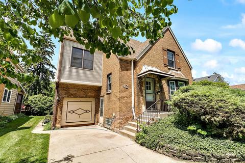 42 Northgate Rd, Riverside, IL 60546 photo 1