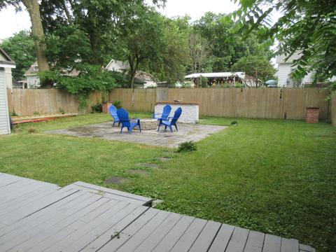 816 W Macarthur Ave, Bloomington, IL 61701 photo 4