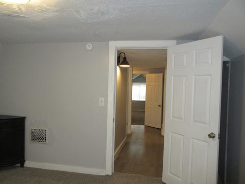 816 W Macarthur Ave, Bloomington, IL 61701 photo 27