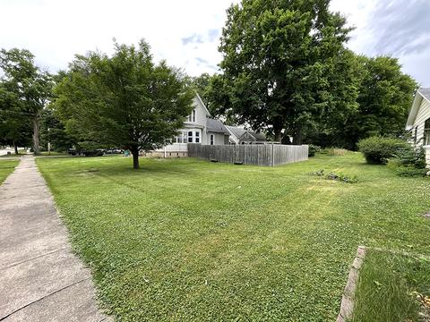 310 W Wall St, Morrison, IL 61270 photo 6