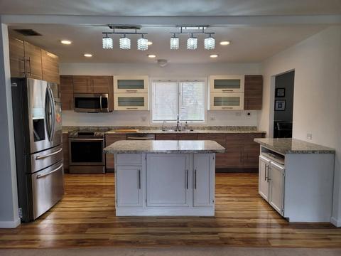 760 Milton Ln, Hoffman Estates, IL 60169 photo 3